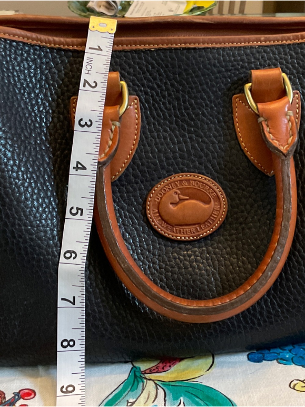 Vintage Dooney and Burke Black Pebbled All Weather with Tan trimmings - Picture 12 of 13